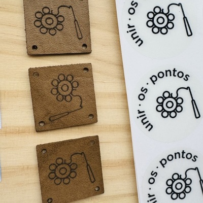 Etiquetas Napa Várias cores  | Planas | Quadradas  | até 3 cm