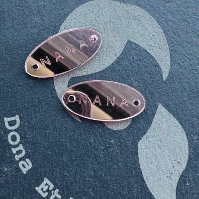 Etiquetas em Acrílico Rosa  1,2 mm | Largura máxima 3 cm | Personalizáveis | Ovais