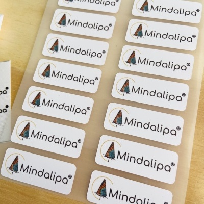 Etiquetas TermoAderentes || Retângulares  || Logotipos || MARCAS || 1,5  x 4 cm