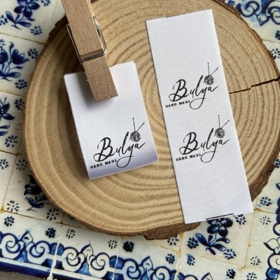 Etiquetas Monocromáticas | 2 cm largura | Dobradas