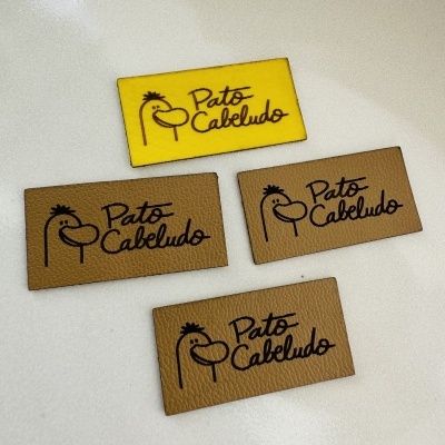 Etiquetas Napa Várias cores  | Planas | Retangulares  | até 3 cm