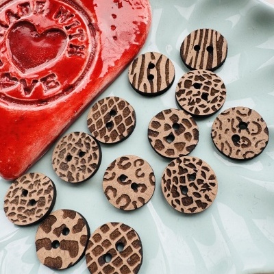 Botões em MDF Animal Prints | Várias Cores