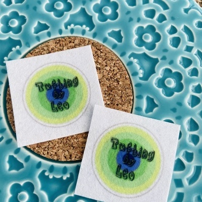 Etiquetas Alta Definição | Feltro | 4 cm | Quadradas | Anti Borboto Etiquetas Alta Definição | Feltro | 4 cm | Quadradas | Anti Borboto