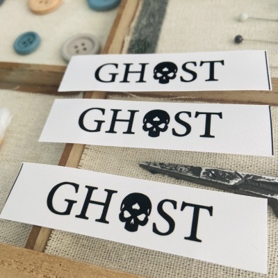 Etiquetas Alta Definição | MATTE | 2 cm Largura | Planas | Logo Horizontal Etiquetas Alta Definição | MATTE | 2 cm Largura | Planas | Logo Horizontal