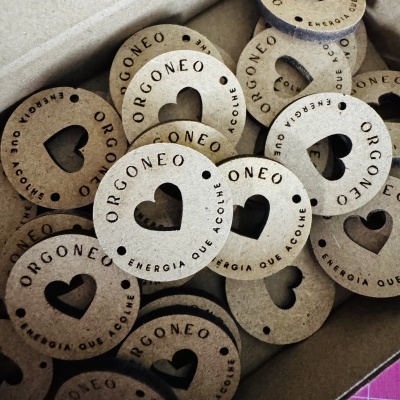 Botões em Madeira | Coração | Personalize