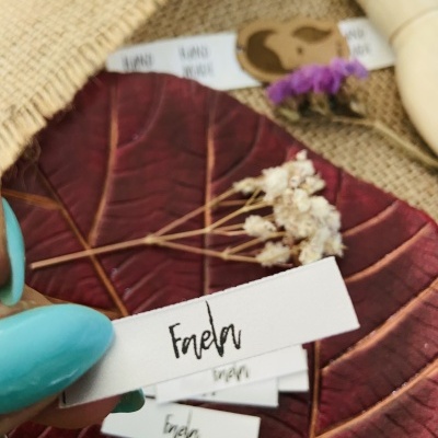 Etiquetas Monocromáticas | 1 cm largura | Planas