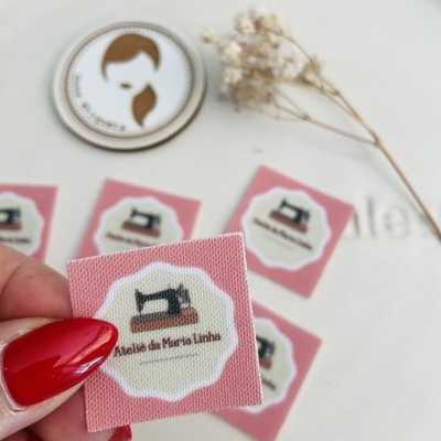 Etiquetas Alta Definição | Patch  STRONG | Até 6 cm | Planas| Quadradas