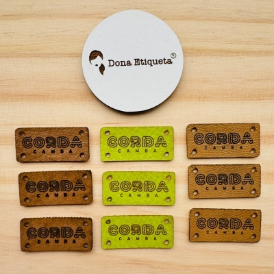 Etiquetas Napa Várias Cores | Planas | Retangulares arredondadas | até 3 cm