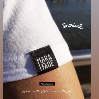 Etiquetas Alta Definição | 2 cm Largura | Dobradas | Logo Horizontal | MATTE