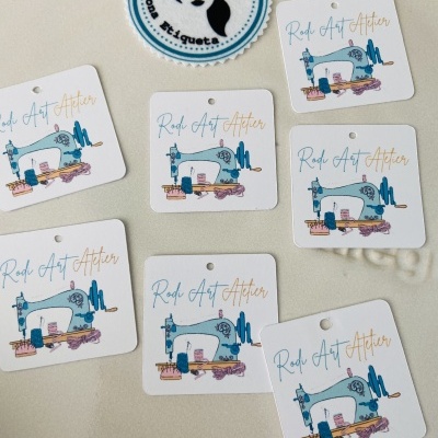 Tags Quadradas | Personalizados | 4 ou 5 cm