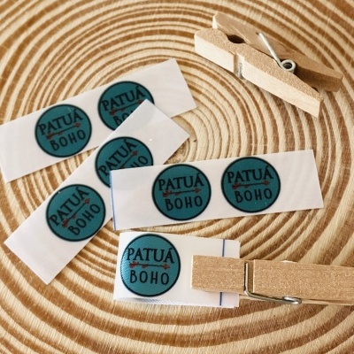 Etiquetas Alta Definição | Glossy | Várias Larguras | Dobradas | Logo na Vertical