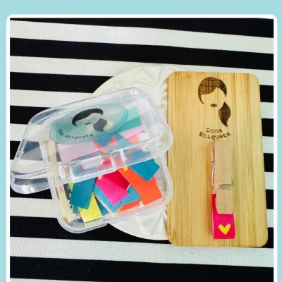 Pack de etiquetas Coração de 1cm dobradas várias cores