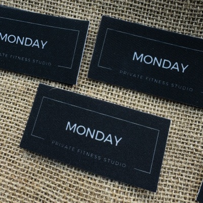 Etiquetas Patch STRONG | Até 6 cm | Planas | Retangulares