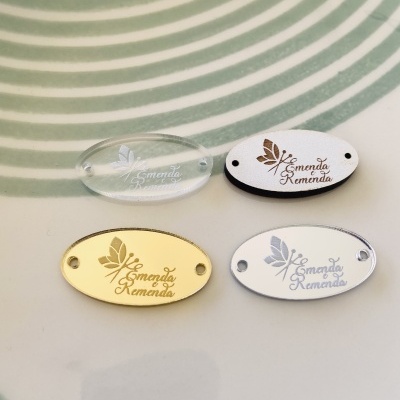 Etiquetas em Acrílico Douradas 1,2 mm | Largura máxima 3 cm | Personalizáveis | Ovais