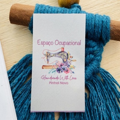 Etiquetas Alta Definição | Glossy | 3 cm Largura | Planas | Logo Vertical Etiquetas Alta Definição | Glossy | 3 cm Largura | Planas | Logo Vertical