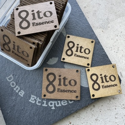 Etiquetas Napa Várias cores  | Planas | Quadradas  | até 3 cm