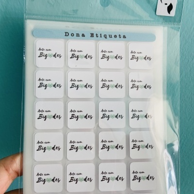 Etiquetas TermoAderentes || Quadradas  || Logotipos || 2 x 2 cm