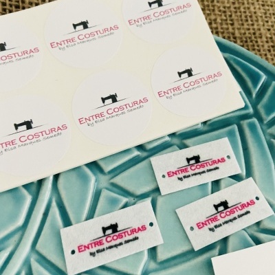 Etiquetas Alta Definição | Feltro | 3 cm | Retangulares | Anti Borboto Etiquetas Alta Definição | Feltro | 3 cm | Retangulares | Anti Borboto