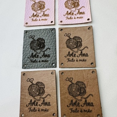 Etiquetas Napa Várias cores  | Planas | Retangulares  Vertical | até 3 cm