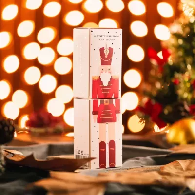 Essências de Portugal Sabonete 150g Quebra-nozes Vermelho