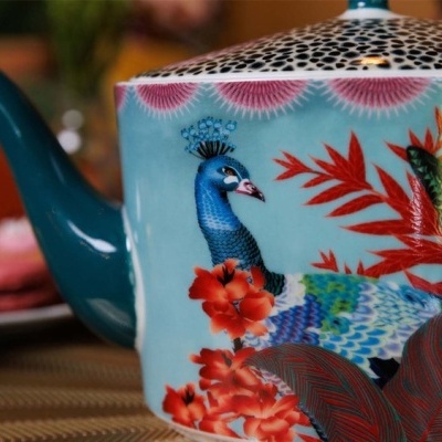 Mikasa x Sarah Arnett Bule de chá de porcelana 1,1lt