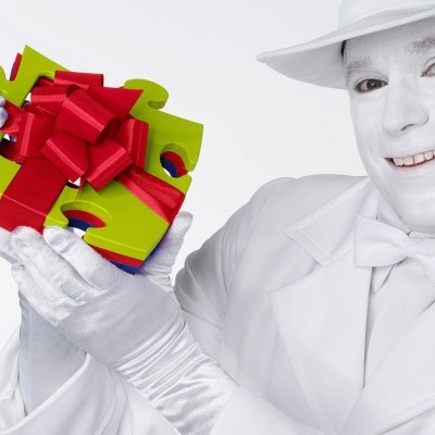 Country Living Moldura Puzzle+ 4fotos  (2x 10x15cm; 2x 13x18cm) preta