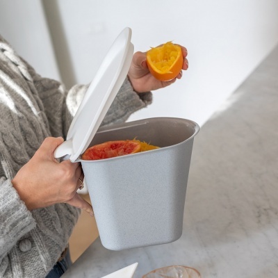 Koziol Bibo Balde para desperdicios Cinza Organic