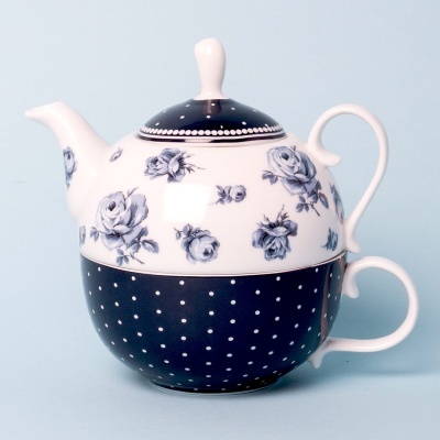 Katie Alice Chá para Um Vintage Índigo