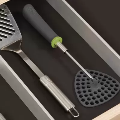 Joseph Joseph Esmaga batatas Delta