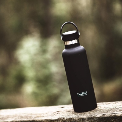 Nerthus Garrafa térmica 750ml Sport Series preta