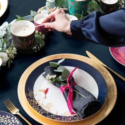 Vela Sara Miller - Gerânio, Patchouli e Vetiver Vela Sara Miller - Gerânio, Patchouli e Vetiver