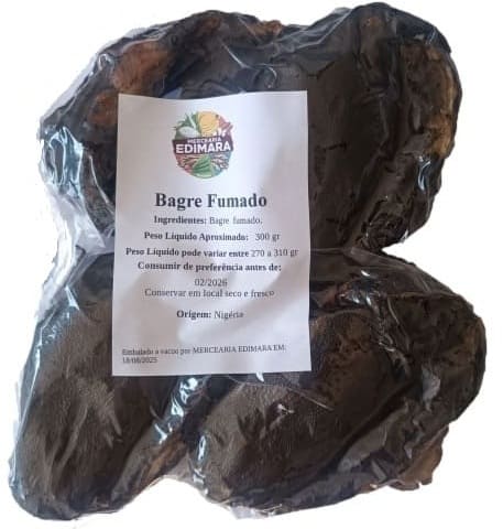 Bagre Fumado, +/- 300 gr, embalagem de 4 peixes.
