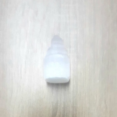 Torre de selenite (6cm)