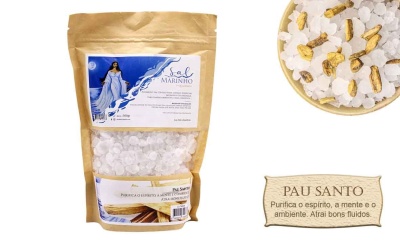 Sal marinho e Pau santo