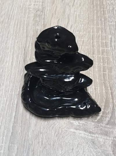 Fonte para incenso em cone