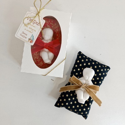 Menino Jesus na Almofadinha pequeno