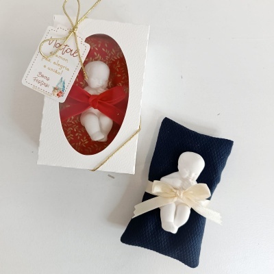 Menino Jesus na Almofadinha pequeno