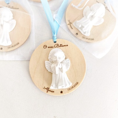 https://www.ensinarteatelier.com/product/anjinho-em-placa-de-madeira