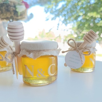 https://www.ensinarteatelier.com/product/lembranca-casamento-potinho-de-mel