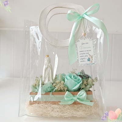 Arranjo de Flores com Sra de Fátima Arranjo de Flores com Sra de Fátima