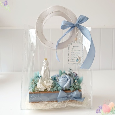 Arranjo de Flores com Sra de Fátima Arranjo de Flores com Sra de Fátima