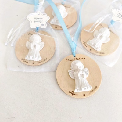 https://www.ensinarteatelier.com/product/anjinho-em-placa-de-madeira