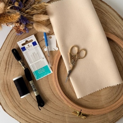 Kit para Bordar Retratos e Fotografias Minimalistas