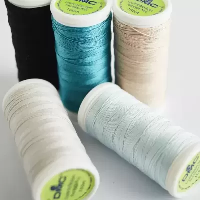 Linha para costura DMC