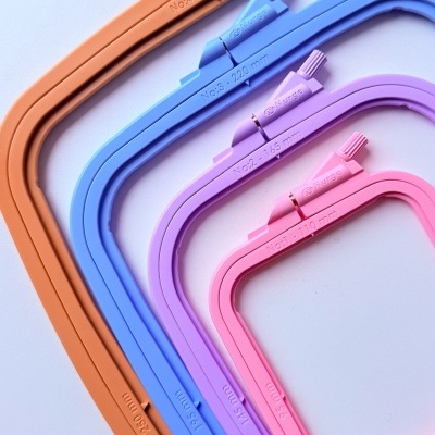 Bastidores de Plástico Quadrados Nurge - 250 × 280 mm