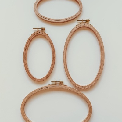 Bastidores Ovais de Madeira Faia com Tarraxa Ajustável