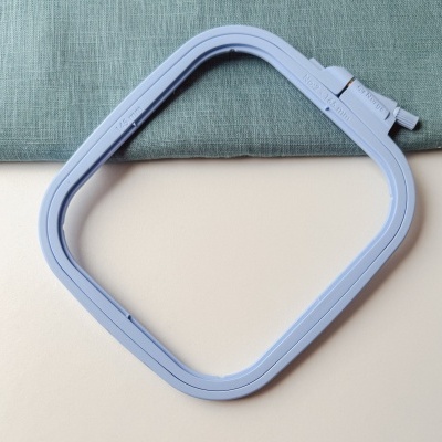 Bastidores de Plástico Quadrados Nurge - 145 × 165 mm