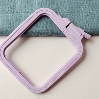 Bastidores de Plástico Quadrados Nurge - 95 × 110 mm