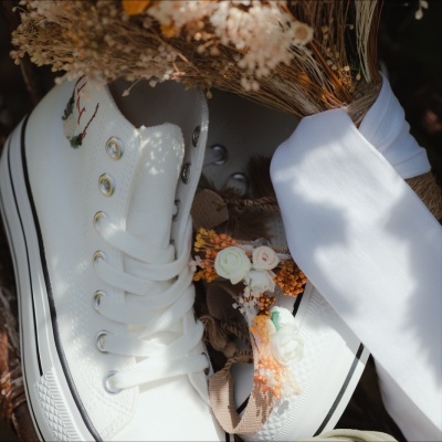 Sapatilhas Bordadas à Mão