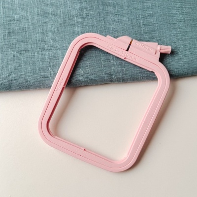 Bastidores de Plástico Quadrados Nurge - 95 × 110 mm